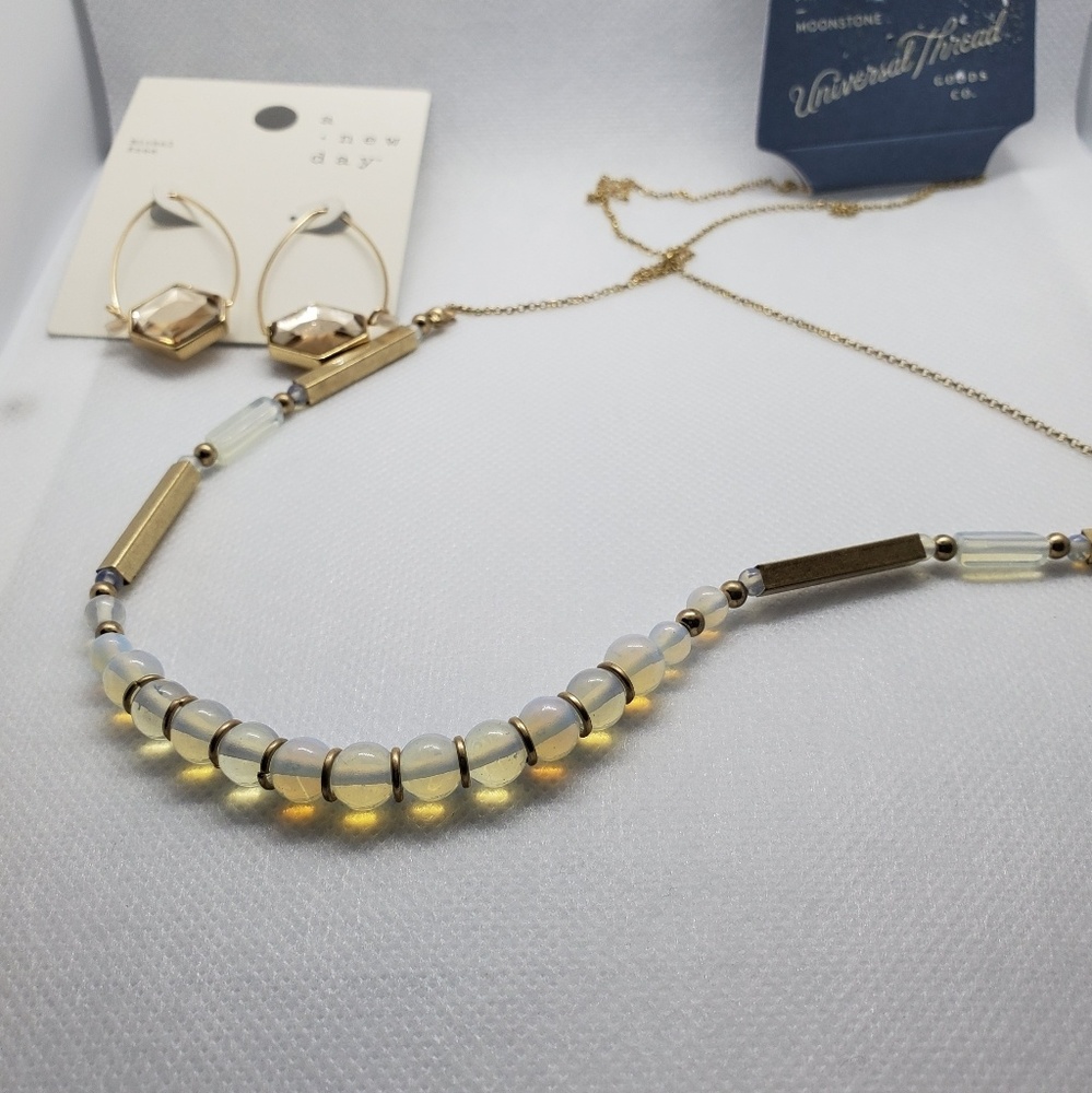 Necklace with earings